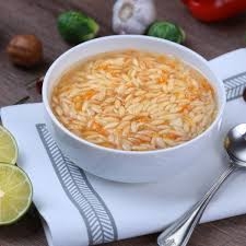 طبق شوربة لسان عصفور